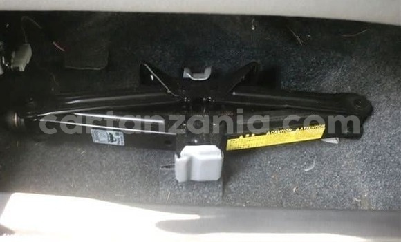 Buy Used Toyota Sienta Silver Car in Dar es Salaam in Dar es Salaam Buy Used Toyota Sienta Silver Car in Dar es Salaam in Dar es Salaam