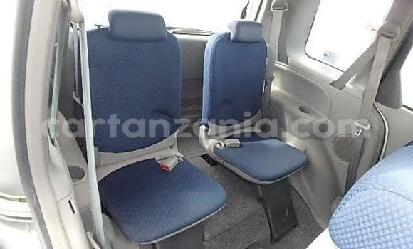 Buy Used Toyota Sienta Silver Car in Dar es Salaam in Dar es Salaam Buy Used Toyota Sienta Silver Car in Dar es Salaam in Dar es Salaam