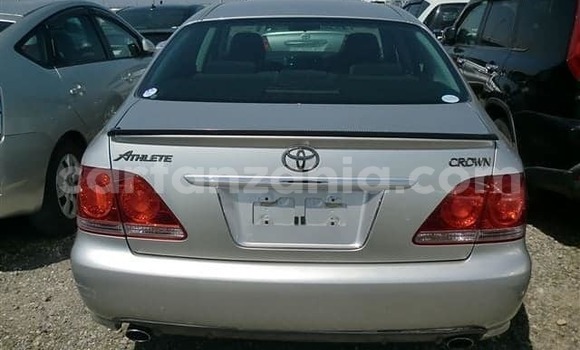 Buy Used Toyota Crown Silver Car in Dar es Salaam in Dar es Salaam Buy Used Toyota Crown Silver Car in Dar es Salaam in Dar es Salaam