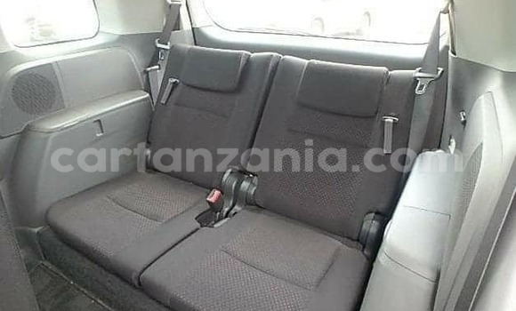 Nunua Ilio tumika Toyota ISis Fedha Gari ndani ya Dar es Salaam nchini Dar es Salaam Nunua Ilio tumika Toyota ISis Fedha Gari ndani ya Dar es Salaam nchini Dar es Salaam