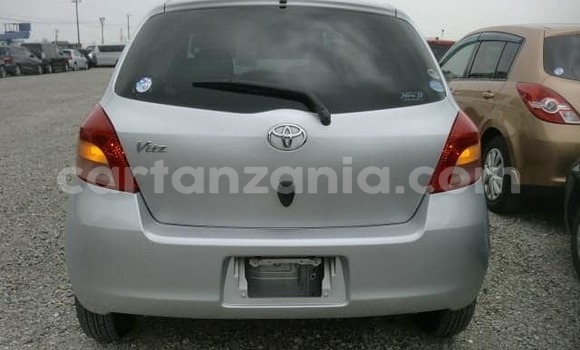 Nunua Ilio tumika Toyota Vitz Fedha Gari ndani ya Dar es Salaam nchini Dar es Salaam Nunua Ilio tumika Toyota Vitz Fedha Gari ndani ya Dar es Salaam nchini Dar es Salaam