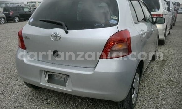 Nunua Ilio tumika Toyota Vitz Fedha Gari ndani ya Dar es Salaam nchini Dar es Salaam Nunua Ilio tumika Toyota Vitz Fedha Gari ndani ya Dar es Salaam nchini Dar es Salaam