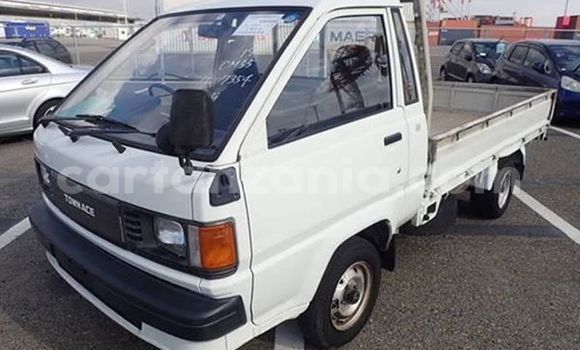 Nunua Ilio tumika Toyota Town Ace Nyeupe Gari ndani ya Dar es Salaam nchini Dar es Salaam Nunua Ilio tumika Toyota Town Ace Nyeupe Gari ndani ya Dar es Salaam nchini Dar es Salaam