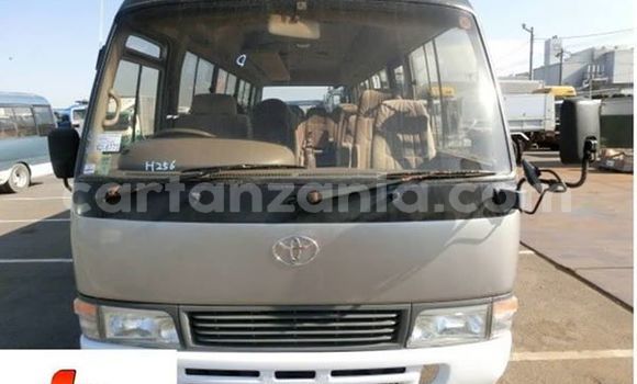 Nunua Ilio tumika Toyota Coaster Nyingine Gari ndani ya Dar es Salaam nchini Dar es Salaam Nunua Ilio tumika Toyota Coaster Nyingine Gari ndani ya Dar es Salaam nchini Dar es Salaam