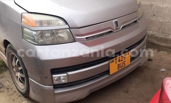 Buy Used Toyota Voxy Silver Car in Dar es Salaam in Dar es Salaam Buy Used Toyota Voxy Silver Car in Dar es Salaam in Dar es Salaam