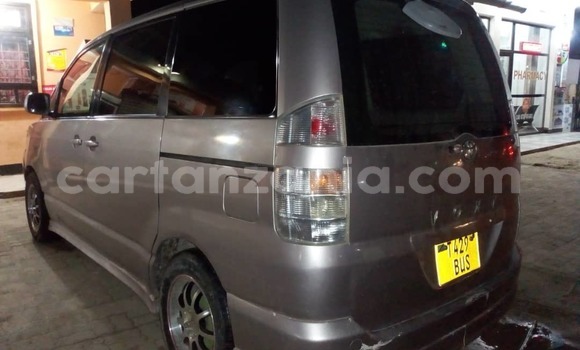 Buy Used Toyota Voxy Silver Car in Dar es Salaam in Dar es Salaam Buy Used Toyota Voxy Silver Car in Dar es Salaam in Dar es Salaam