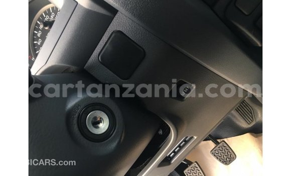 Buy Import Toyota Land Cruiser White Car in Import - Dubai in Arusha Buy Import Toyota Land Cruiser White Car in Import - Dubai in Arusha