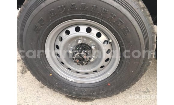 Buy Import Toyota Land Cruiser White Car in Import - Dubai in Arusha Buy Import Toyota Land Cruiser White Car in Import - Dubai in Arusha