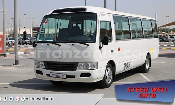 Nunua Imported Toyota Coaster Nyeupe Gari ndani ya Import - Dubai nchini Arusha Nunua Imported Toyota Coaster Nyeupe Gari ndani ya Import - Dubai nchini Arusha