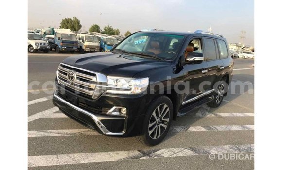 Buy Import Toyota Land Cruiser Black Car in Import - Dubai in Arusha Buy Import Toyota Land Cruiser Black Car in Import - Dubai in Arusha