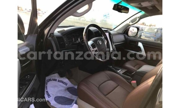 Buy Import Toyota Land Cruiser Black Car in Import - Dubai in Arusha Buy Import Toyota Land Cruiser Black Car in Import - Dubai in Arusha