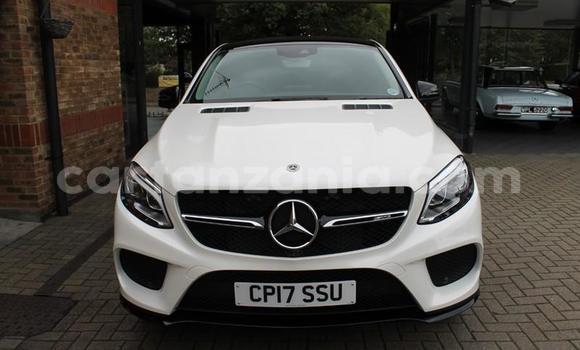 Buy Used Mercedes‒Benz GLC White Car in Arusha in Arusha Buy Used Mercedes‒Benz GLC White Car in Arusha in Arusha