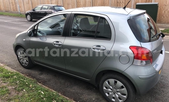 Nunua Ilio tumika Toyota Yaris Bluu Gari ndani ya Arusha nchini Arusha Nunua Ilio tumika Toyota Yaris Bluu Gari ndani ya Arusha nchini Arusha