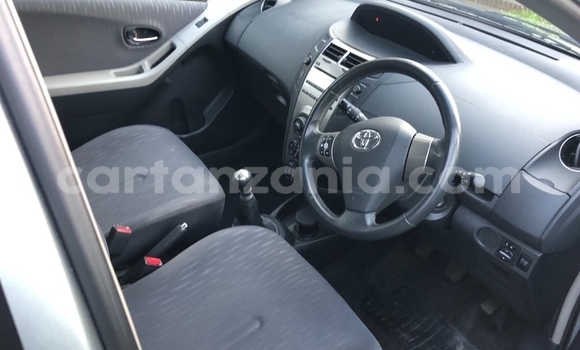 Nunua Ilio tumika Toyota Yaris Bluu Gari ndani ya Arusha nchini Arusha Nunua Ilio tumika Toyota Yaris Bluu Gari ndani ya Arusha nchini Arusha