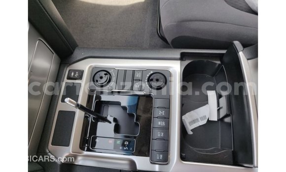 Buy Import Toyota Land Cruiser Black Car in Import - Dubai in Arusha Buy Import Toyota Land Cruiser Black Car in Import - Dubai in Arusha