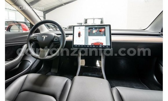 Buy Import Tesla Model 3 Red Car in Import - Dubai in Arusha Buy Import Tesla Model 3 Red Car in Import - Dubai in Arusha