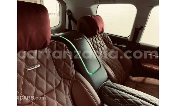 Nunua Imported Toyota Land Cruiser Nyeusi Gari ndani ya Import - Dubai nchini Arusha Nunua Imported Toyota Land Cruiser Nyeusi Gari ndani ya Import - Dubai nchini Arusha