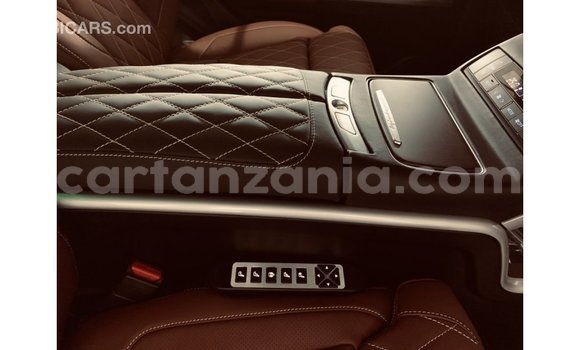 Nunua Imported Toyota Land Cruiser Nyeusi Gari ndani ya Import - Dubai nchini Arusha Nunua Imported Toyota Land Cruiser Nyeusi Gari ndani ya Import - Dubai nchini Arusha