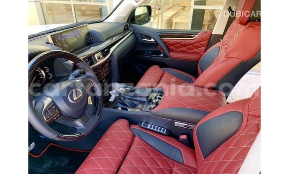 Nunua Imported Lexus LX Nyeusi Gari ndani ya Import - Dubai nchini Arusha Nunua Imported Lexus LX Nyeusi Gari ndani ya Import - Dubai nchini Arusha
