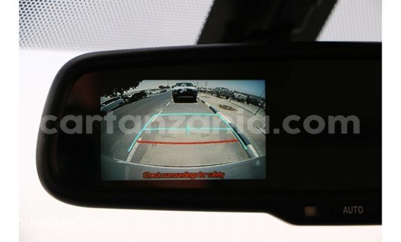 Nunua Imported Toyota Hiace Nyeupe Gari ndani ya Import - Dubai nchini Arusha Nunua Imported Toyota Hiace Nyeupe Gari ndani ya Import - Dubai nchini Arusha