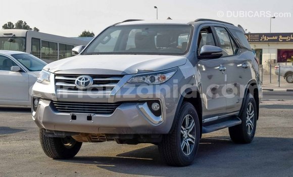 Buy Import Toyota Fortuner Other Car in Import - Dubai in Arusha Buy Import Toyota Fortuner Other Car in Import - Dubai in Arusha