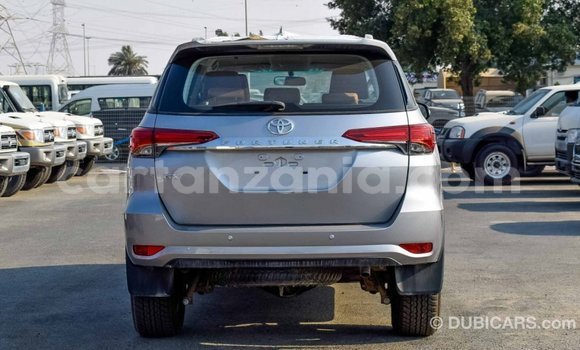 Buy Import Toyota Fortuner Other Car in Import - Dubai in Arusha Buy Import Toyota Fortuner Other Car in Import - Dubai in Arusha