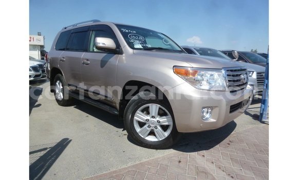 Nunua Imported Toyota Land Cruiser Nyingine Gari ndani ya Import - Dubai nchini Arusha Nunua Imported Toyota Land Cruiser Nyingine Gari ndani ya Import - Dubai nchini Arusha