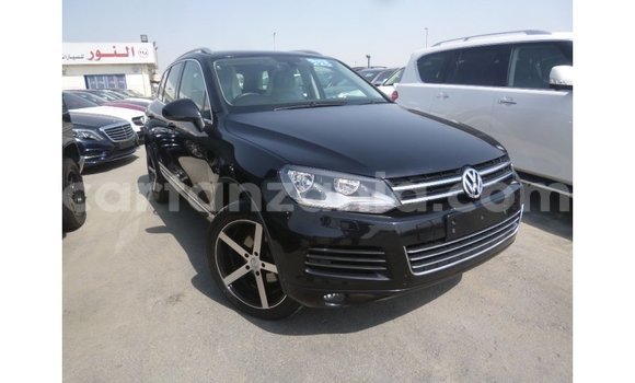 Buy Import Volkswagen Touareg Black Car in Import - Dubai in Arusha
