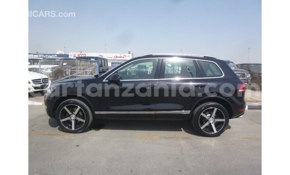 Nunua Imported Volkswagen Touareg Nyeusi Gari ndani ya Import - Dubai nchini Arusha Nunua Imported Volkswagen Touareg Nyeusi Gari ndani ya Import - Dubai nchini Arusha
