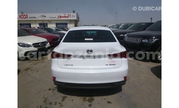 Nunua Imported Lexus IS Nyeupe Gari ndani ya Import - Dubai nchini Arusha Nunua Imported Lexus IS Nyeupe Gari ndani ya Import - Dubai nchini Arusha
