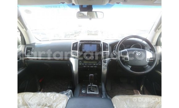 Nunua Imported Toyota Land Cruiser Nyingine Gari ndani ya Import - Dubai nchini Arusha Nunua Imported Toyota Land Cruiser Nyingine Gari ndani ya Import - Dubai nchini Arusha