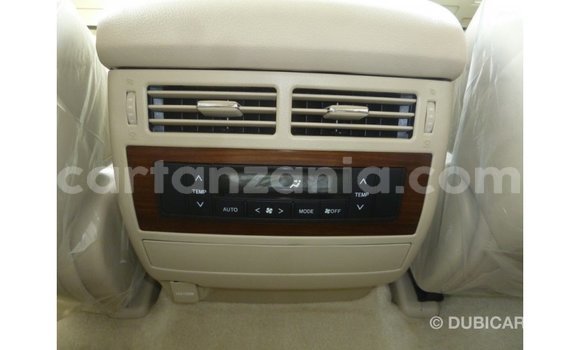 Nunua Imported Toyota Land Cruiser Nyingine Gari ndani ya Import - Dubai nchini Arusha Nunua Imported Toyota Land Cruiser Nyingine Gari ndani ya Import - Dubai nchini Arusha