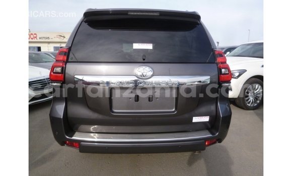 Nunua Imported Toyota Prado Nyingine Gari ndani ya Import - Dubai nchini Arusha Nunua Imported Toyota Prado Nyingine Gari ndani ya Import - Dubai nchini Arusha
