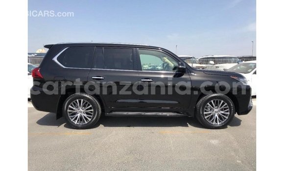 Nunua Imported Lexus LX Nyeusi Gari ndani ya Import - Dubai nchini Arusha Nunua Imported Lexus LX Nyeusi Gari ndani ya Import - Dubai nchini Arusha