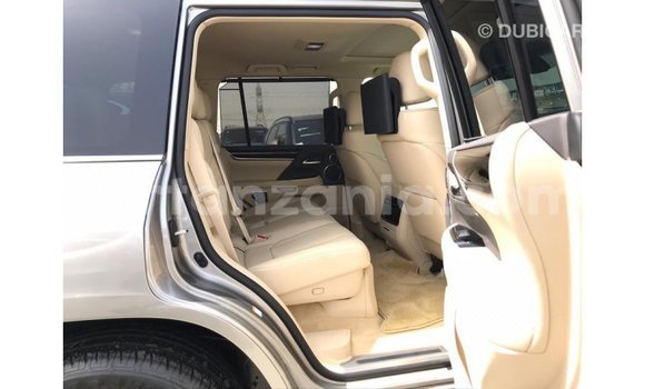 Nunua Imported Lexus LX Nyingine Gari ndani ya Import - Dubai nchini Arusha Nunua Imported Lexus LX Nyingine Gari ndani ya Import - Dubai nchini Arusha