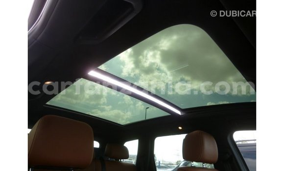 Nunua Imported Volkswagen Touareg Brown Gari ndani ya Import - Dubai nchini Arusha Nunua Imported Volkswagen Touareg Brown Gari ndani ya Import - Dubai nchini Arusha