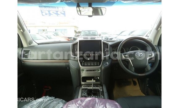 Nunua Imported Toyota Land Cruiser Nyeusi Gari ndani ya Import - Dubai nchini Arusha Nunua Imported Toyota Land Cruiser Nyeusi Gari ndani ya Import - Dubai nchini Arusha
