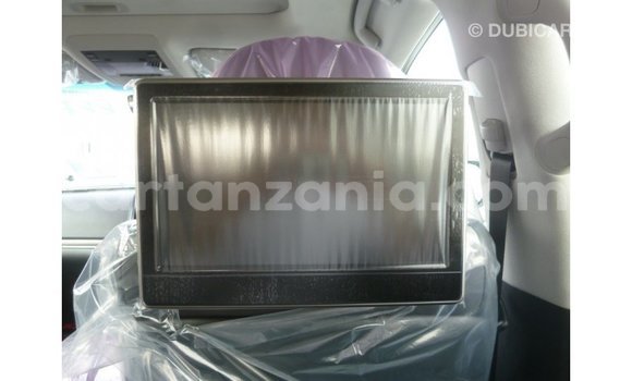 Nunua Imported Toyota Land Cruiser Nyeusi Gari ndani ya Import - Dubai nchini Arusha Nunua Imported Toyota Land Cruiser Nyeusi Gari ndani ya Import - Dubai nchini Arusha