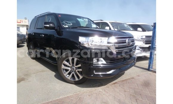Buy Import Toyota Land Cruiser Black Car in Import - Dubai in Arusha Buy Import Toyota Land Cruiser Black Car in Import - Dubai in Arusha
