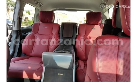 Nunua Imported Toyota Land Cruiser Nyeusi Gari ndani ya Import - Dubai nchini Arusha Nunua Imported Toyota Land Cruiser Nyeusi Gari ndani ya Import - Dubai nchini Arusha
