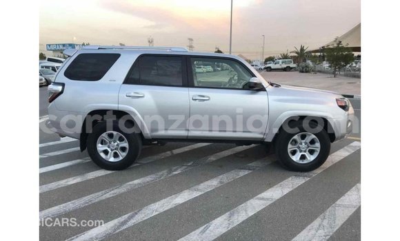 Nunua Imported Toyota Ade Nyingine Lori ndani ya Import - Dubai nchini Arusha Nunua Imported Toyota Ade Nyingine Lori ndani ya Import - Dubai nchini Arusha