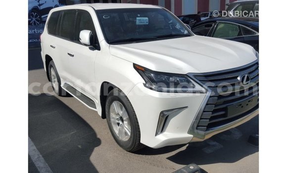 Nunua Imported Lexus LX Nyeupe Gari ndani ya Import - Dubai nchini Arusha Nunua Imported Lexus LX Nyeupe Gari ndani ya Import - Dubai nchini Arusha