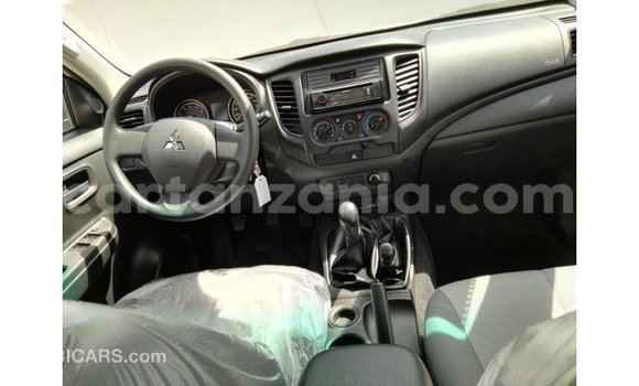 Buy Import Mitsubishi L200 White Car in Import - Dubai in Arusha Buy Import Mitsubishi L200 White Car in Import - Dubai in Arusha