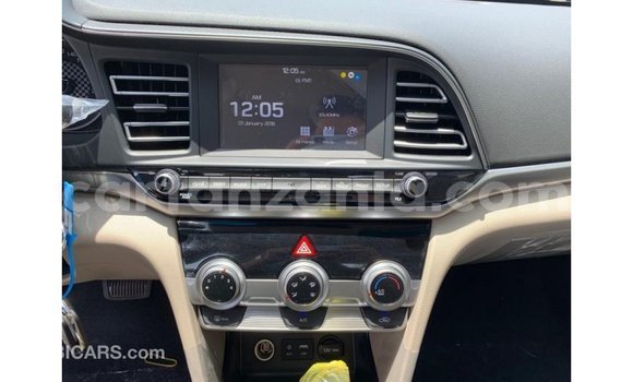 Buy Import Hyundai Elantra White Car in Import - Dubai in Arusha Buy Import Hyundai Elantra White Car in Import - Dubai in Arusha