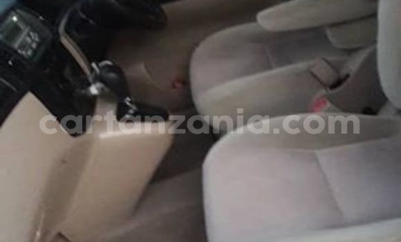 Buy Used Toyota Spacio Silver Car in Dar es Salaam in Dar es Salaam Buy Used Toyota Spacio Silver Car in Dar es Salaam in Dar es Salaam