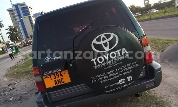 Buy Used Toyota Land Cruiser Green Car in Dar es Salaam in Dar es Salaam Buy Used Toyota Land Cruiser Green Car in Dar es Salaam in Dar es Salaam