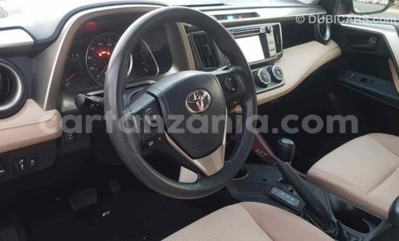 Nunua Imported Toyota Ade Nyekundu Lori ndani ya Import - Dubai nchini Arusha Nunua Imported Toyota Ade Nyekundu Lori ndani ya Import - Dubai nchini Arusha