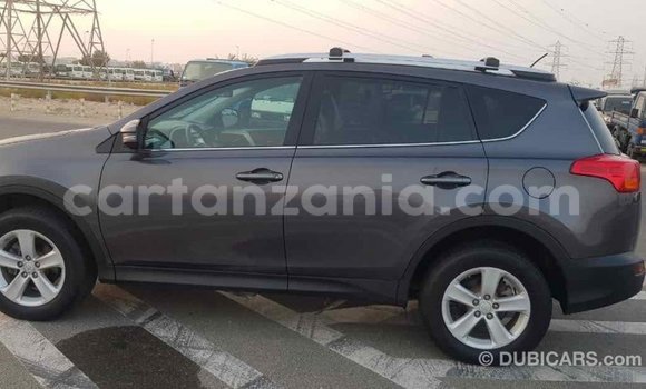 Nunua Imported Toyota Highlander Nyingine Gari ndani ya Import - Dubai nchini Arusha Nunua Imported Toyota Highlander Nyingine Gari ndani ya Import - Dubai nchini Arusha