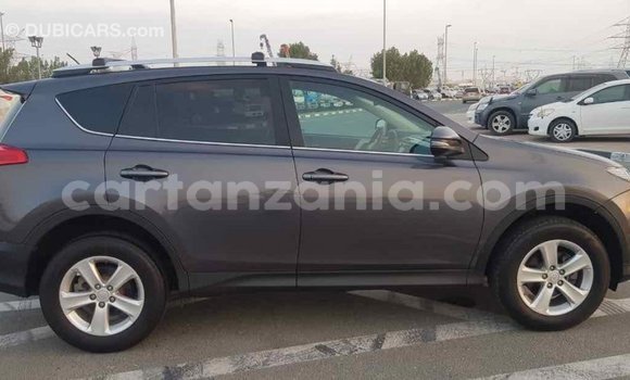 Nunua Imported Toyota Highlander Nyingine Gari ndani ya Import - Dubai nchini Arusha Nunua Imported Toyota Highlander Nyingine Gari ndani ya Import - Dubai nchini Arusha