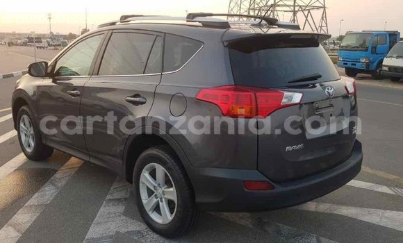 Nunua Imported Toyota Highlander Nyingine Gari ndani ya Import - Dubai nchini Arusha Nunua Imported Toyota Highlander Nyingine Gari ndani ya Import - Dubai nchini Arusha